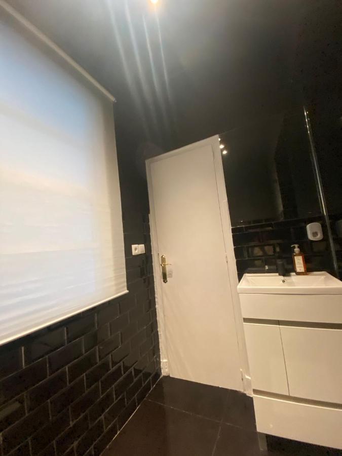 Luxury Apartment In Ferrol Center Екстериор снимка