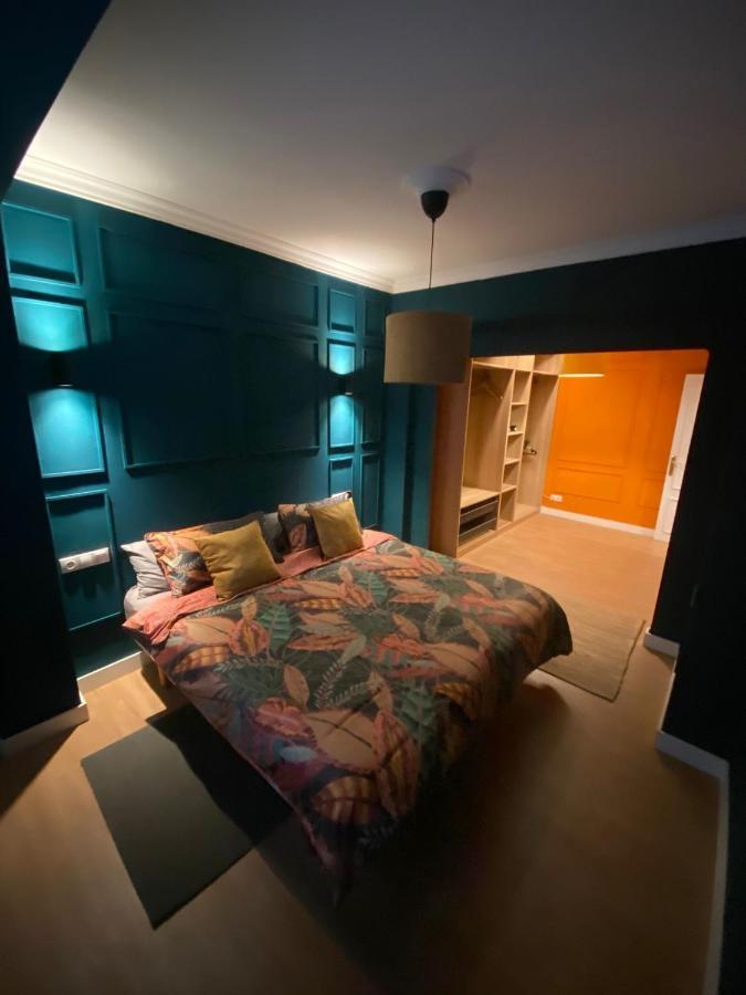 Luxury Apartment In Ferrol Center Екстериор снимка