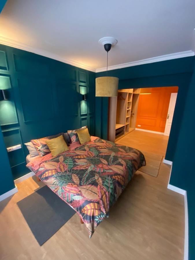 Luxury Apartment In Ferrol Center Екстериор снимка