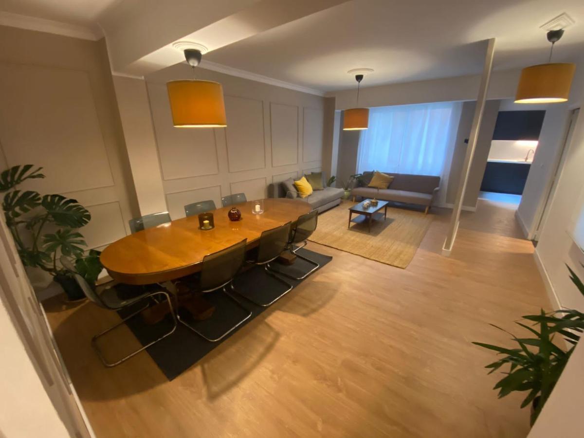 Luxury Apartment In Ferrol Center Екстериор снимка